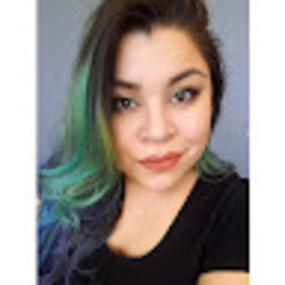 Meet your Posher, Crystal